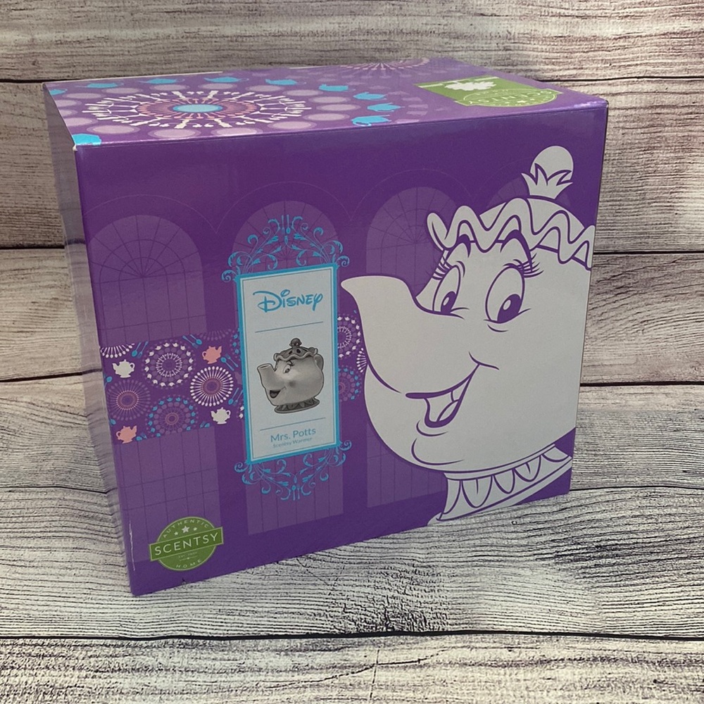 Mrs. Potts Scentsy Warmer!